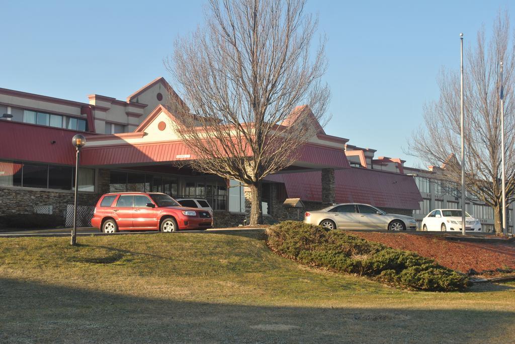 Lancaster Family Resort Smoketown  外观 照片