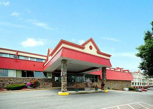 Lancaster Family Resort Smoketown  外观 照片